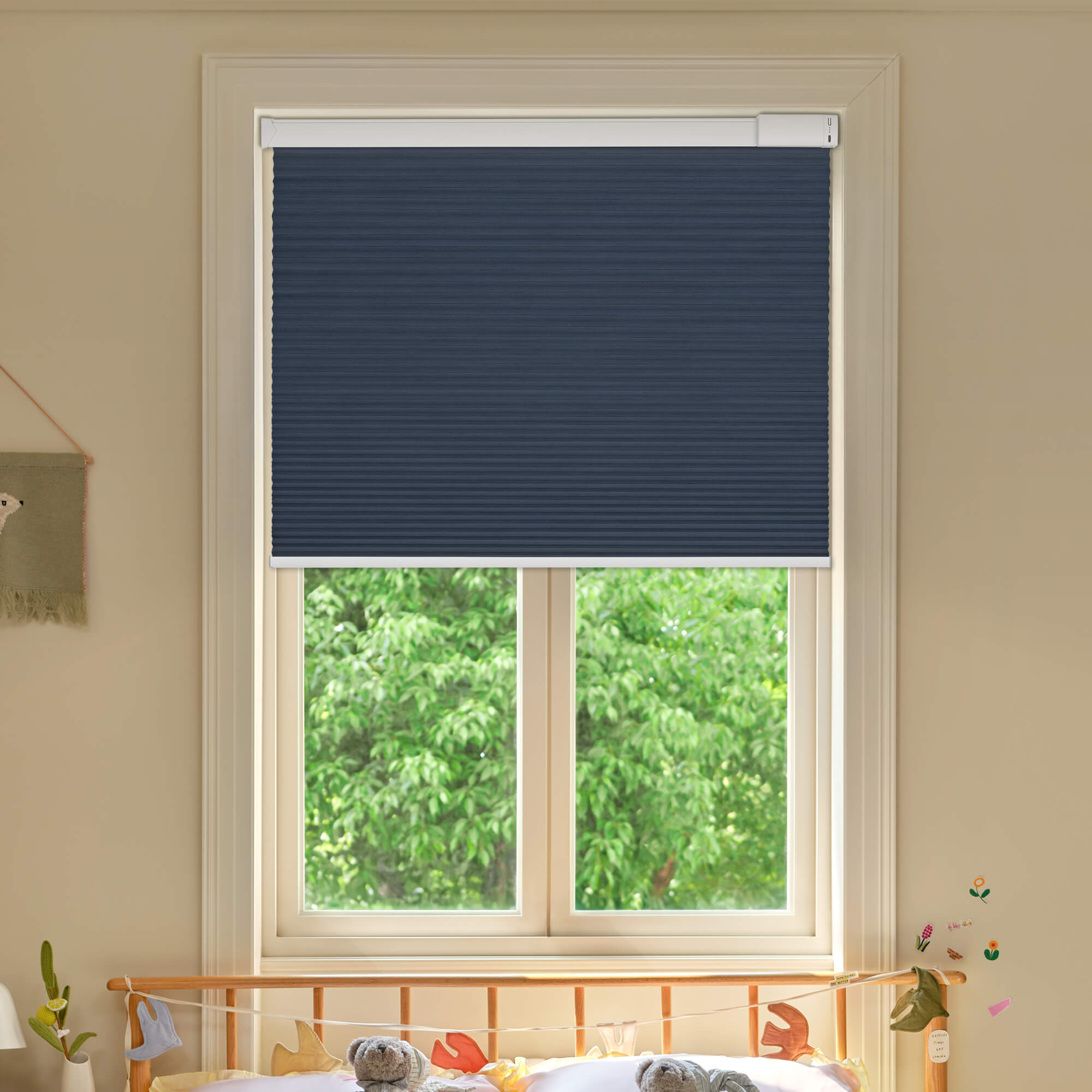 Allesin Select Motorized Blackout Honeycomb Shades