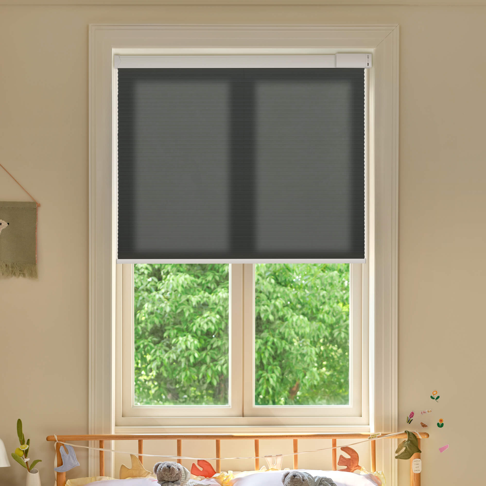Allesin Select Motorized Light Filtering Honeycomb Shades