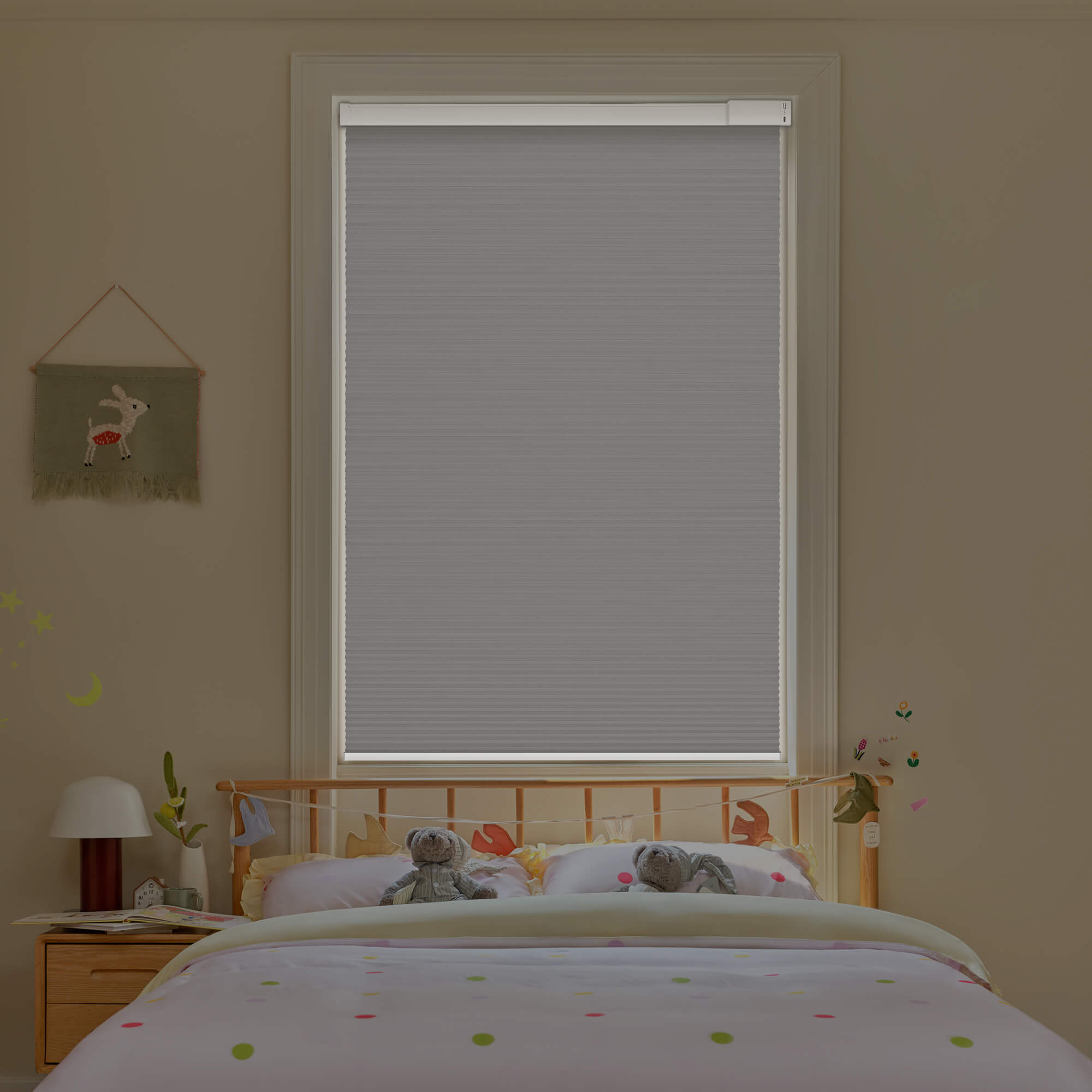 Allesin Select Motorized Blackout Honeycomb Shades