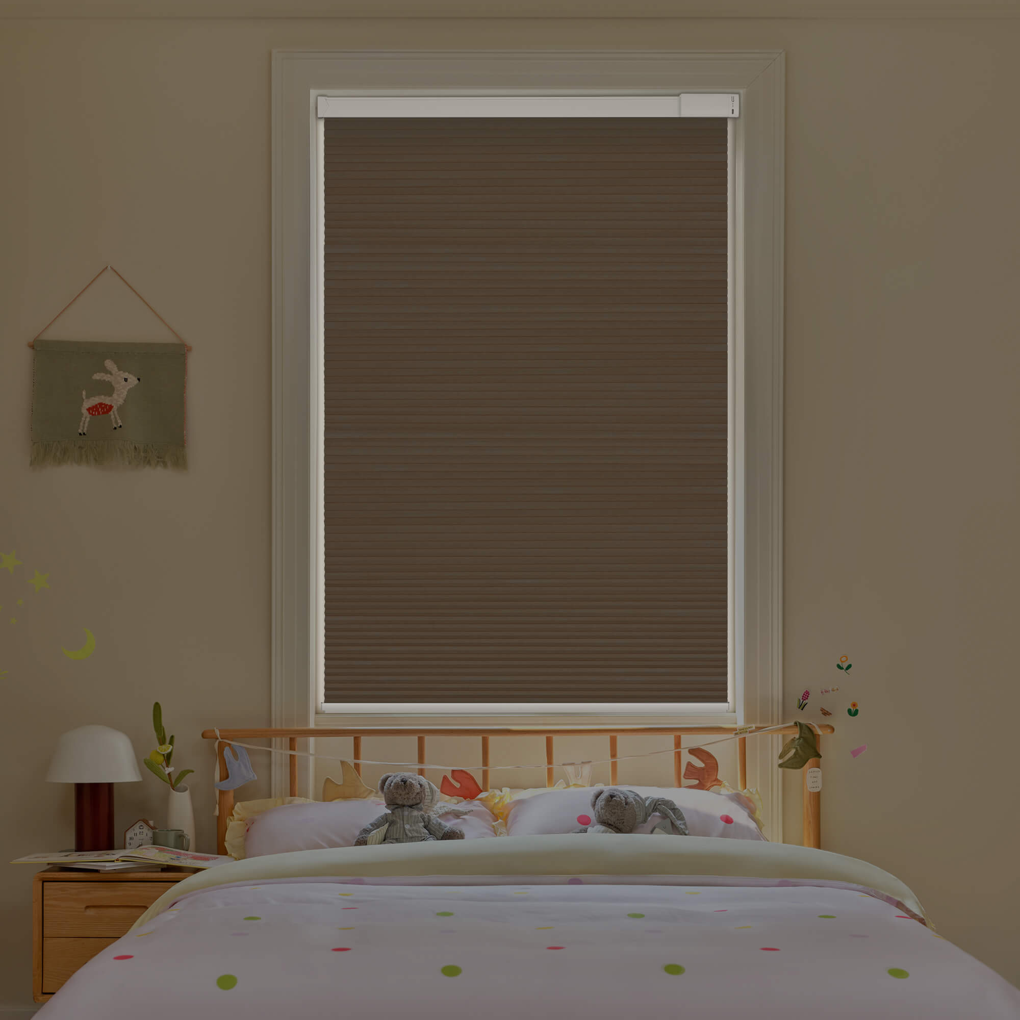 Allesin Select Motorized Blackout Honeycomb Shades