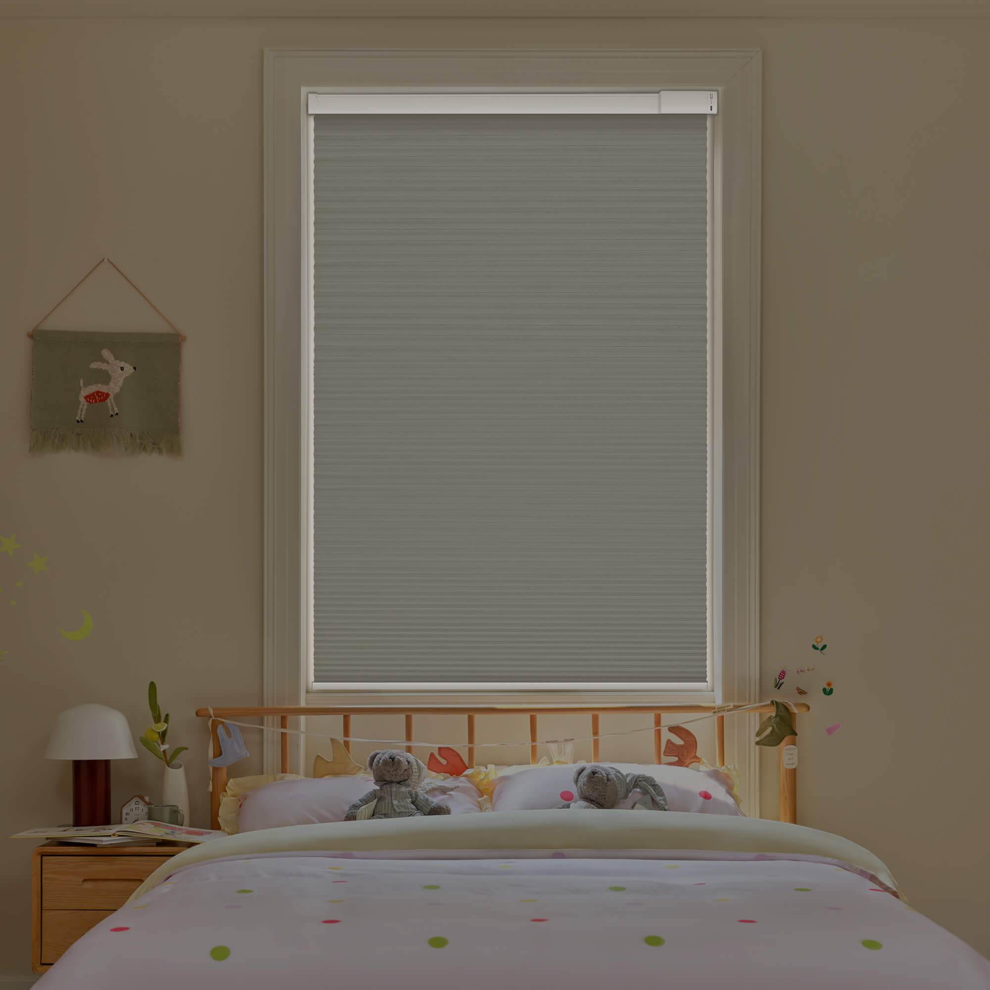 Allesin Select Motorized Blackout Honeycomb Shades