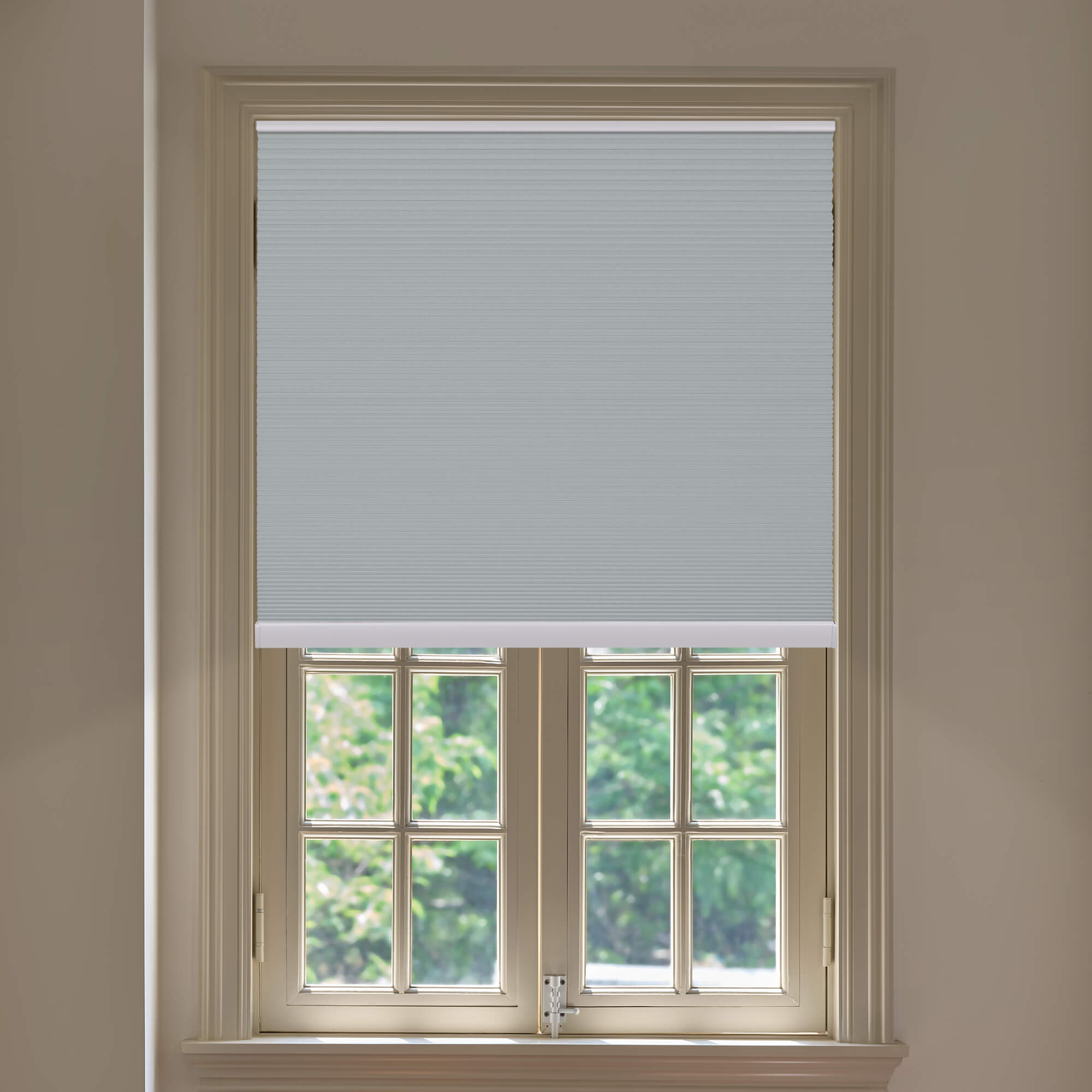 Allesin Blackout Honeycomb Shades | Bottom-mounted Motor