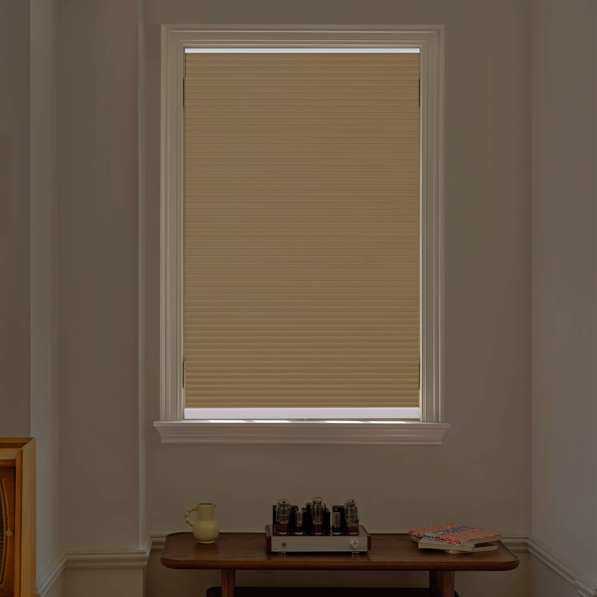 Allesin Blackout Honeycomb Shades | Bottom-mounted Motor