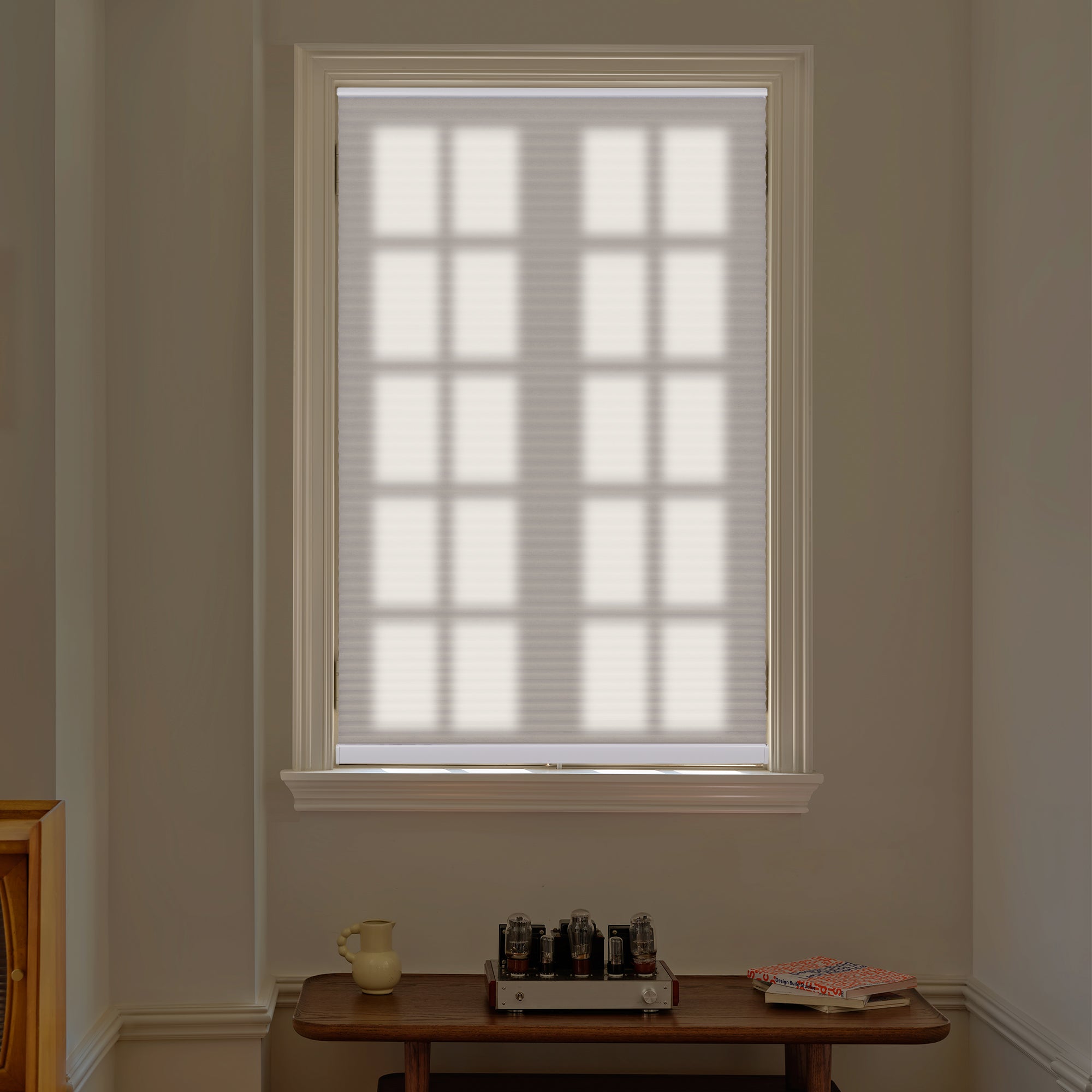 Allesin Light Filtering Honeycomb Shades | Bottom-mounted Motor