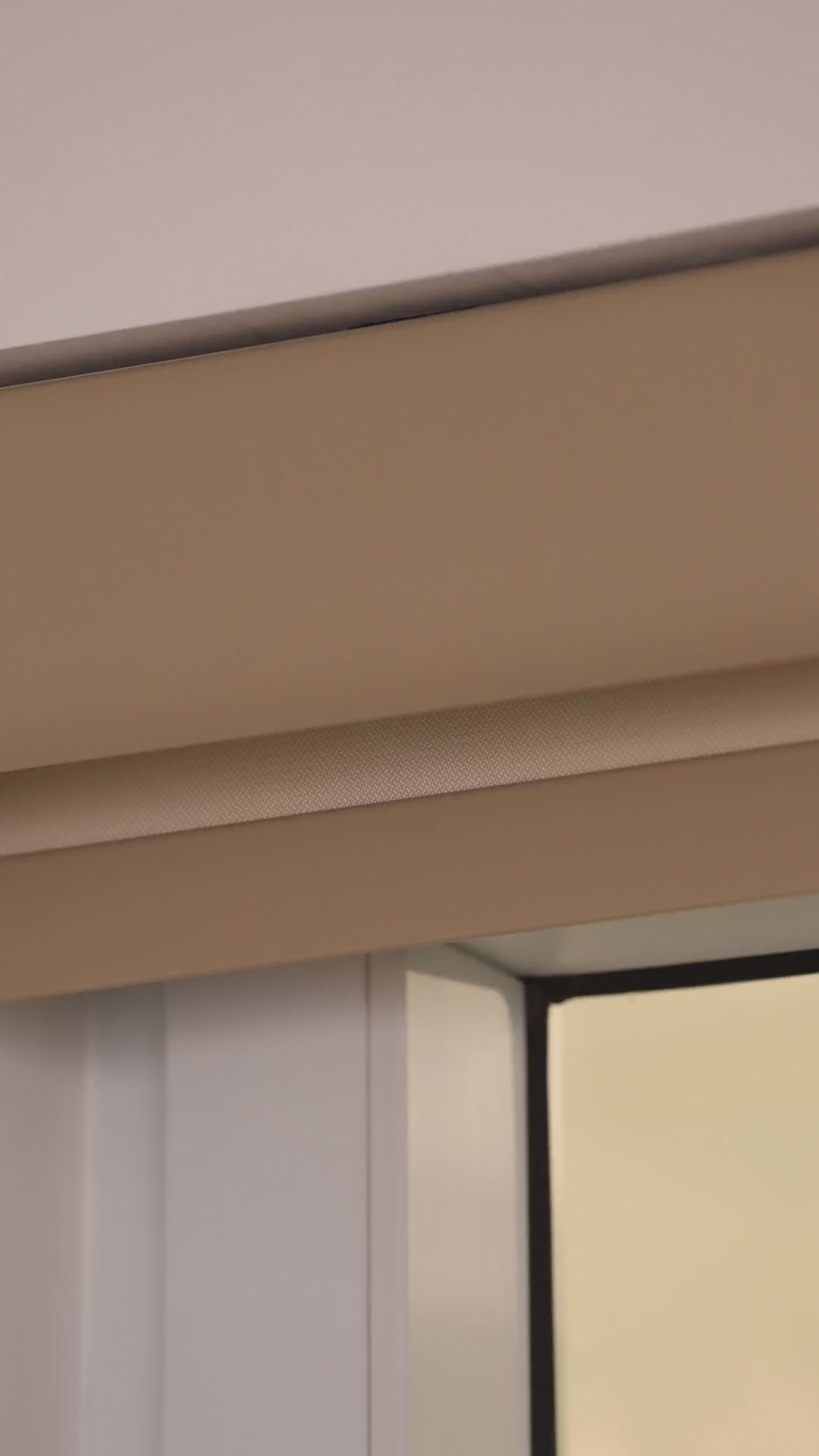 Load video: Allesin Motorized Solar Roller Shades | Stylish Series